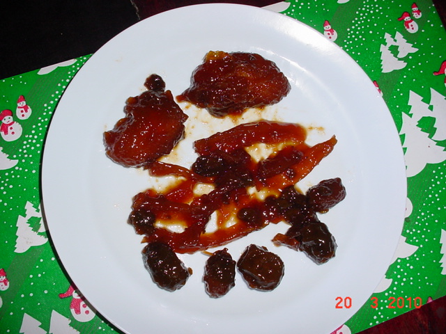 Un plato con almibar